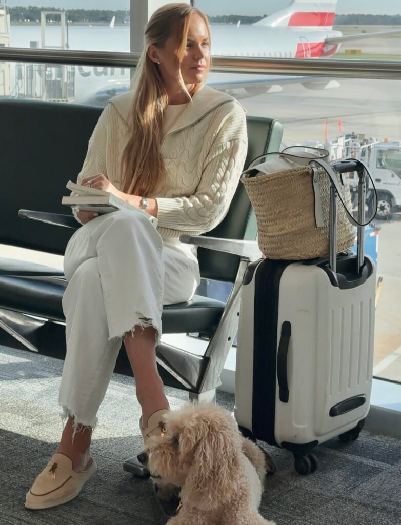 A comfy travel outfit.