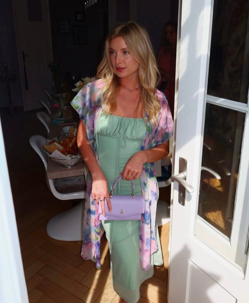 An Easter outfit for ladies.