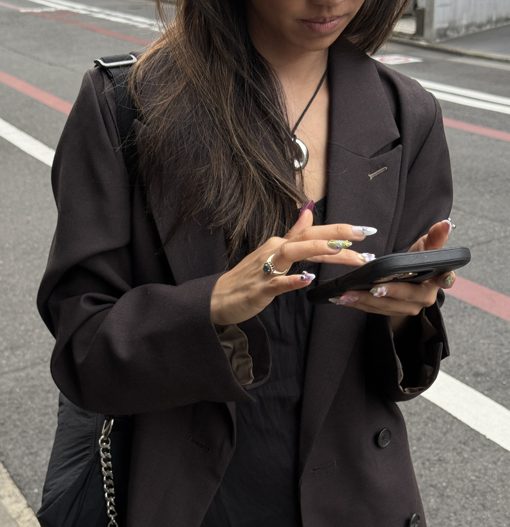 A business casual outfit.