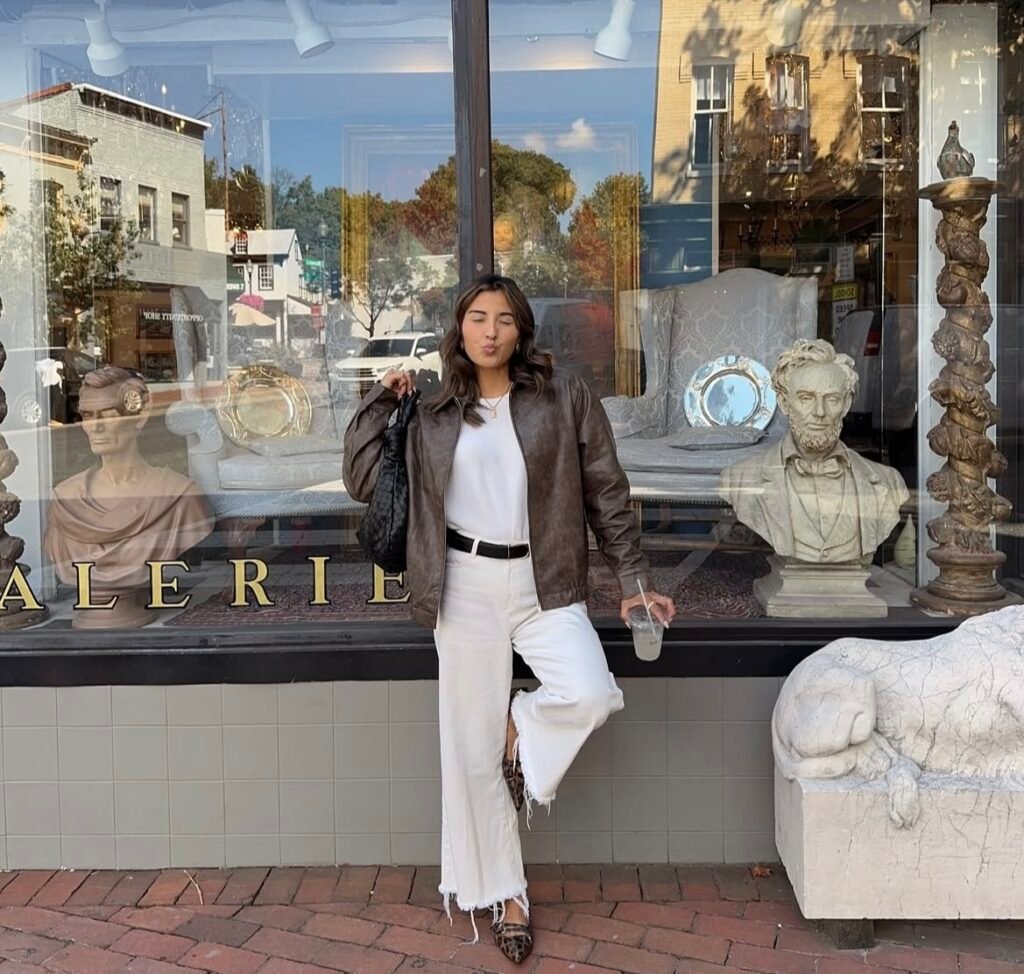 A casual lunch outfit.