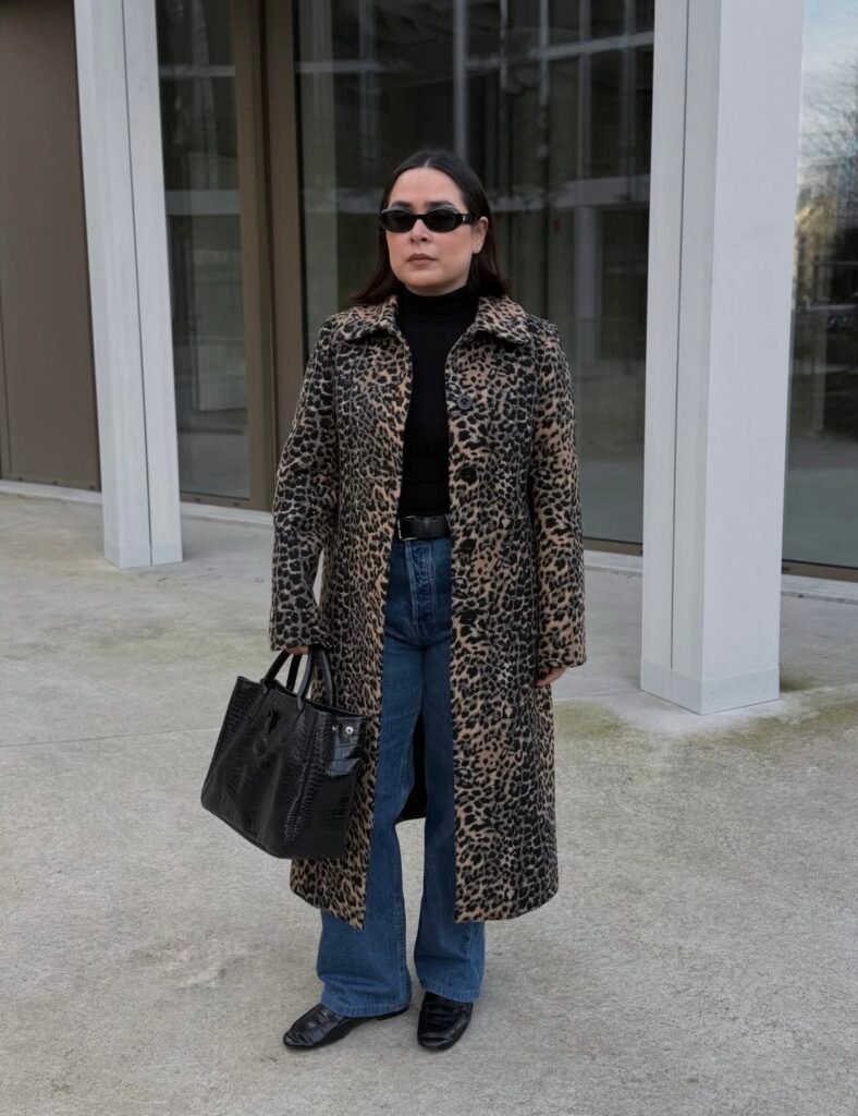 A 90s fashion outfit.