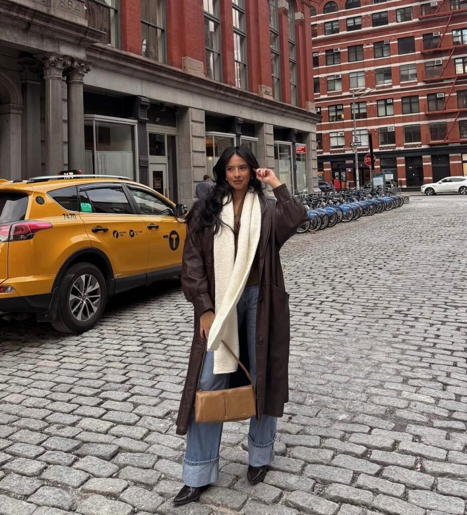 A cute, simple outfit.