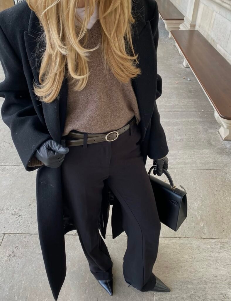 A 90s fashion outfit.