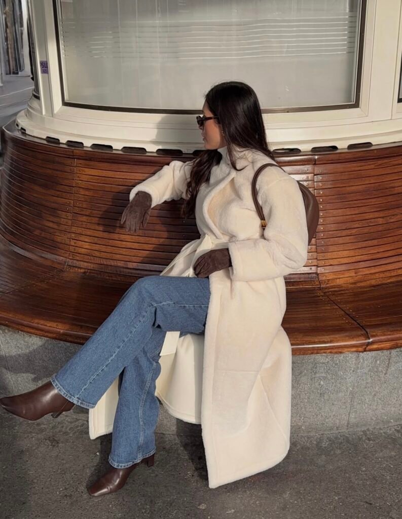 A 90s fashion outfit.