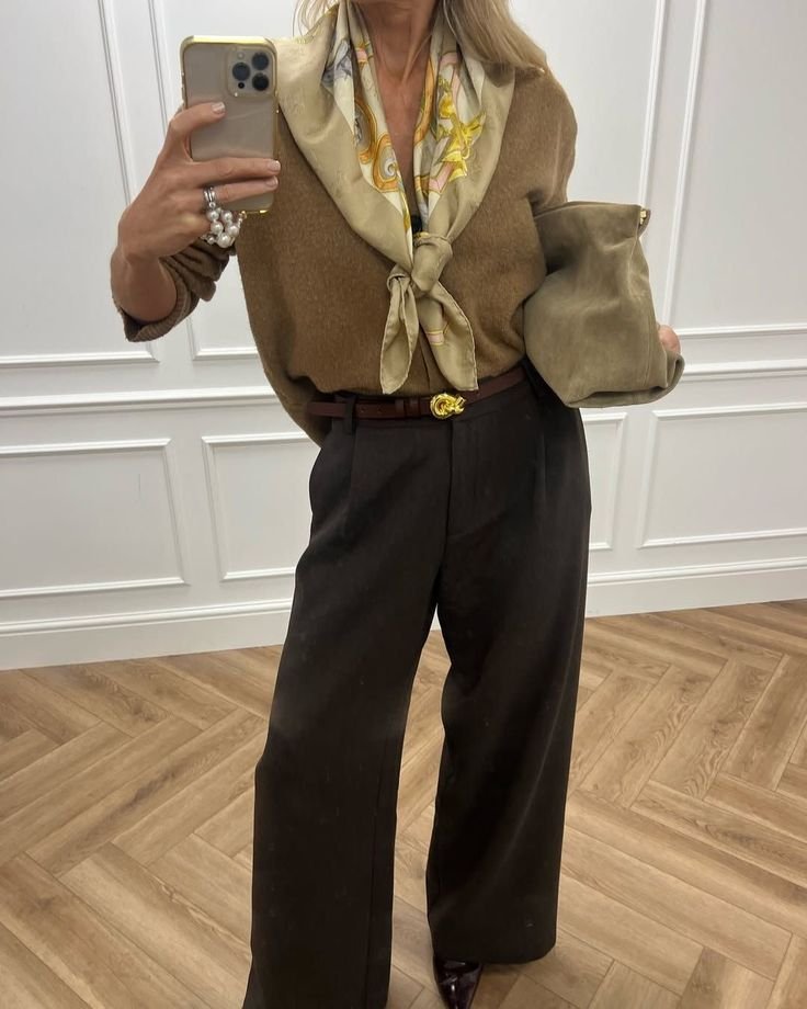 A women wearing a bandana.