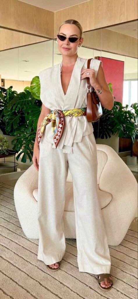 A women wearing a bandana.