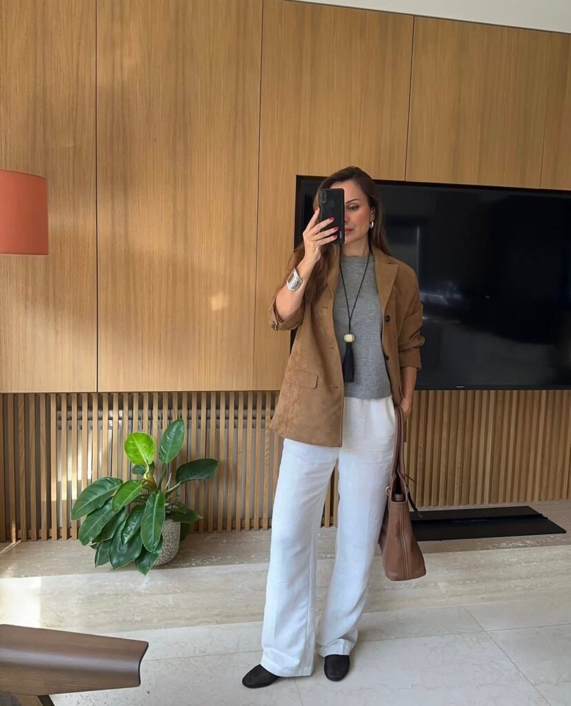 A linen pants outfit.