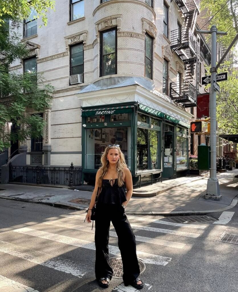 A linen pants outfit.