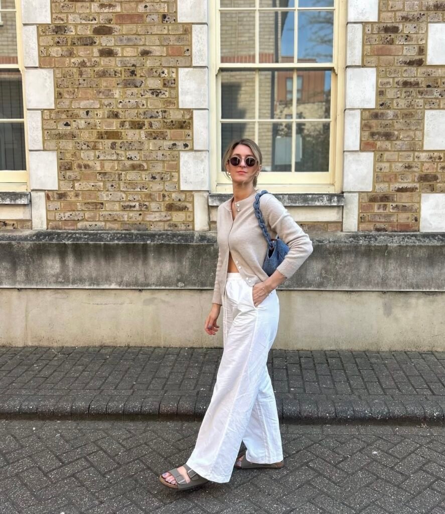 A linen pants outfit.