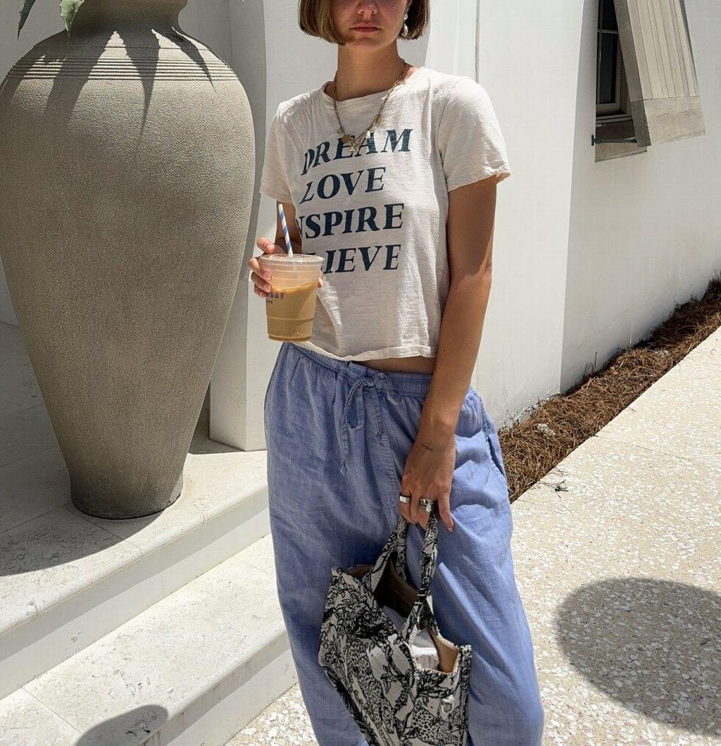 A linen pants outfit.