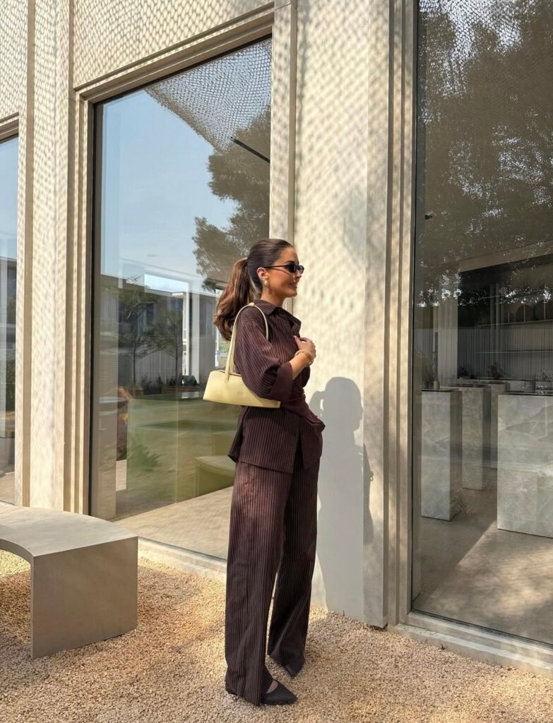 An outfit with wide leg pants.