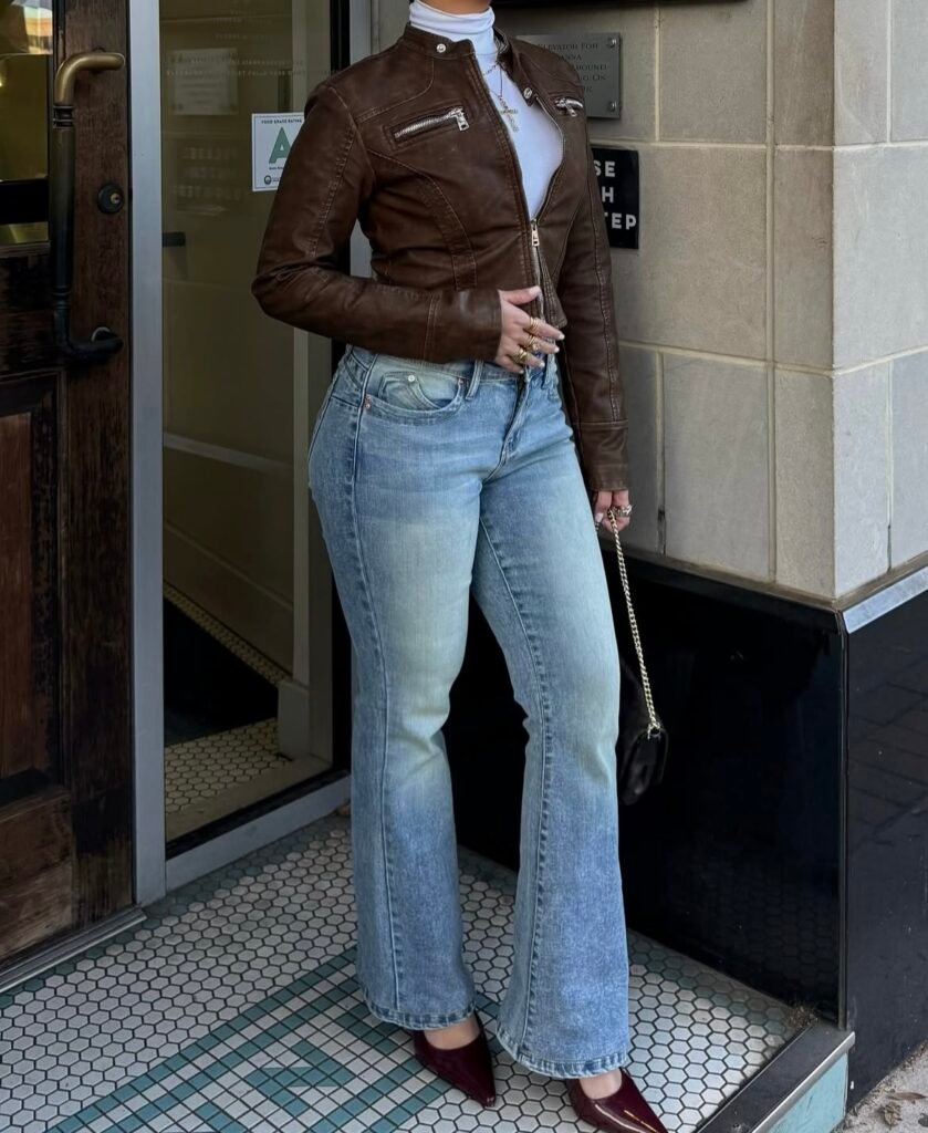 A flare jeans outfit.