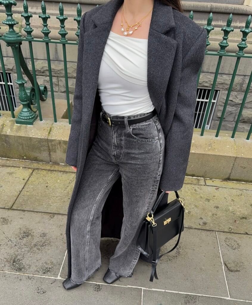 A cute casual outfit.