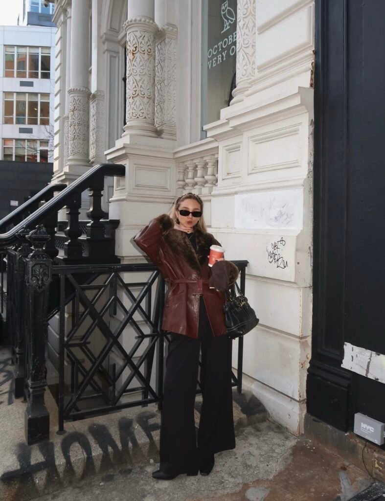 An outfit with wide leg pants.