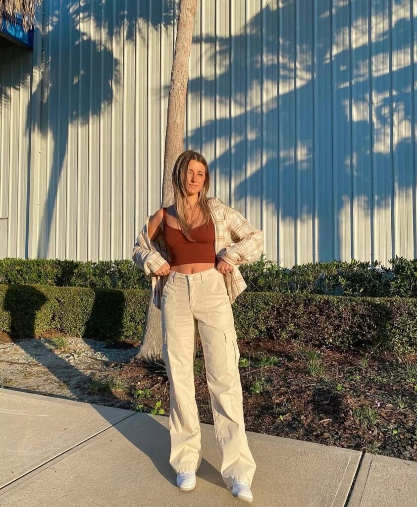 An outfit with cargo pants.