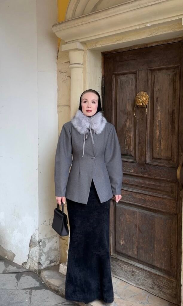 A black dress outfit.