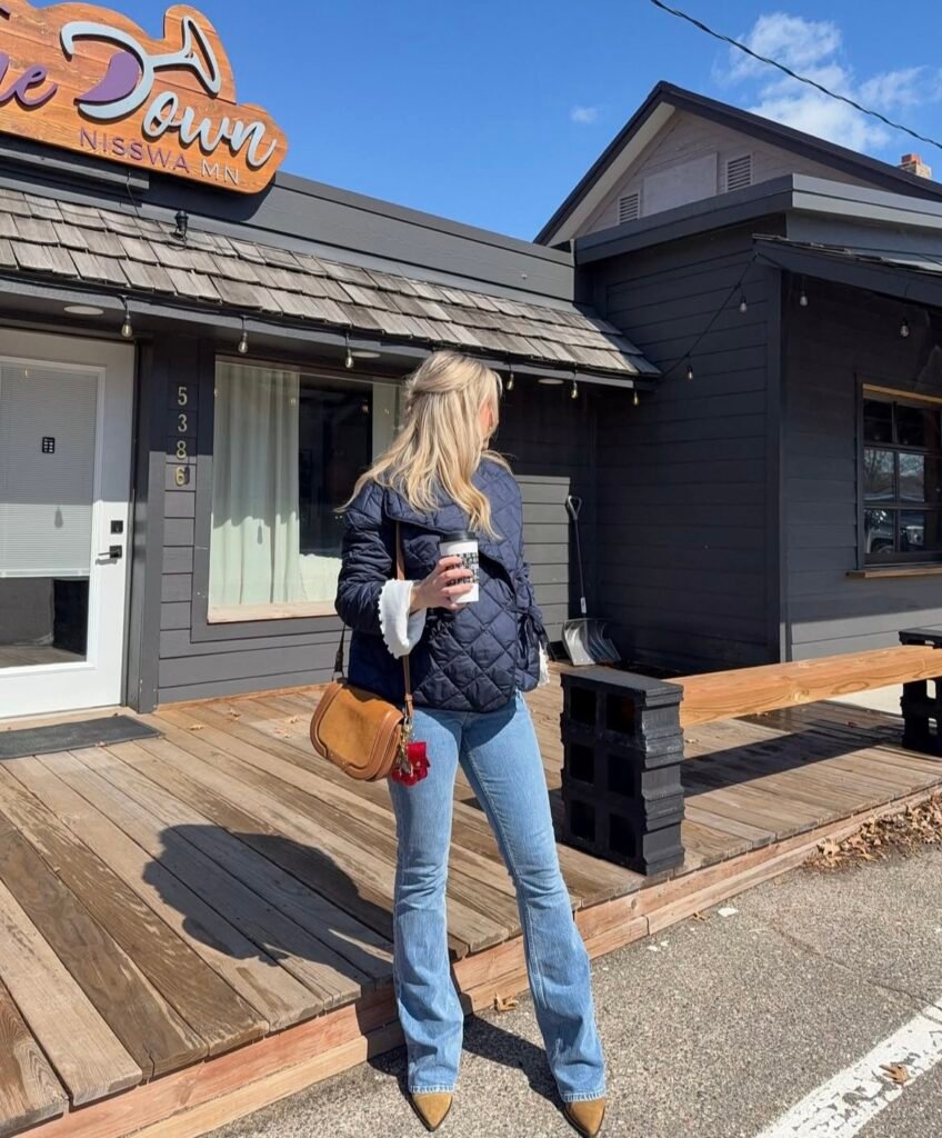 A flare jeans outfit.