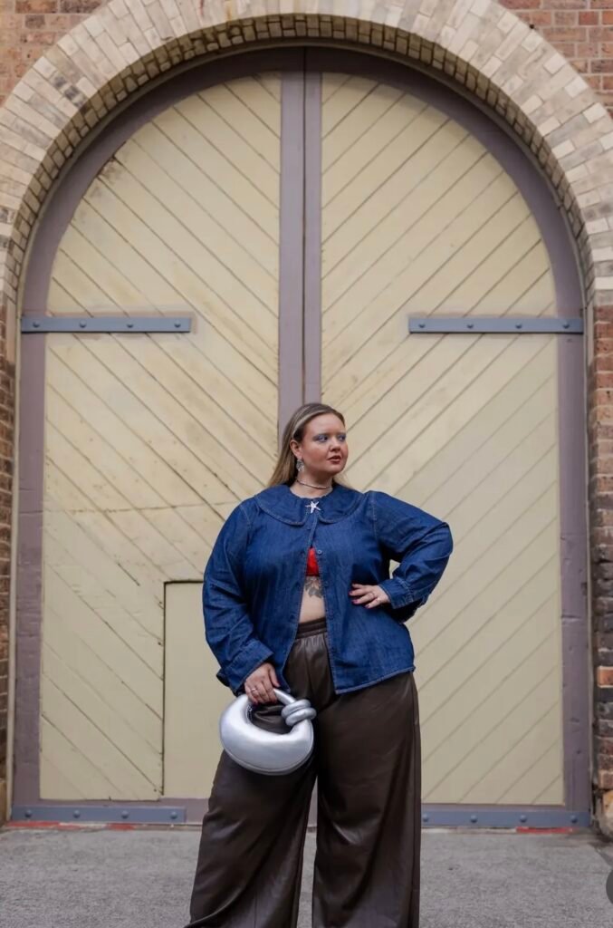 A plus size brunch outfit.