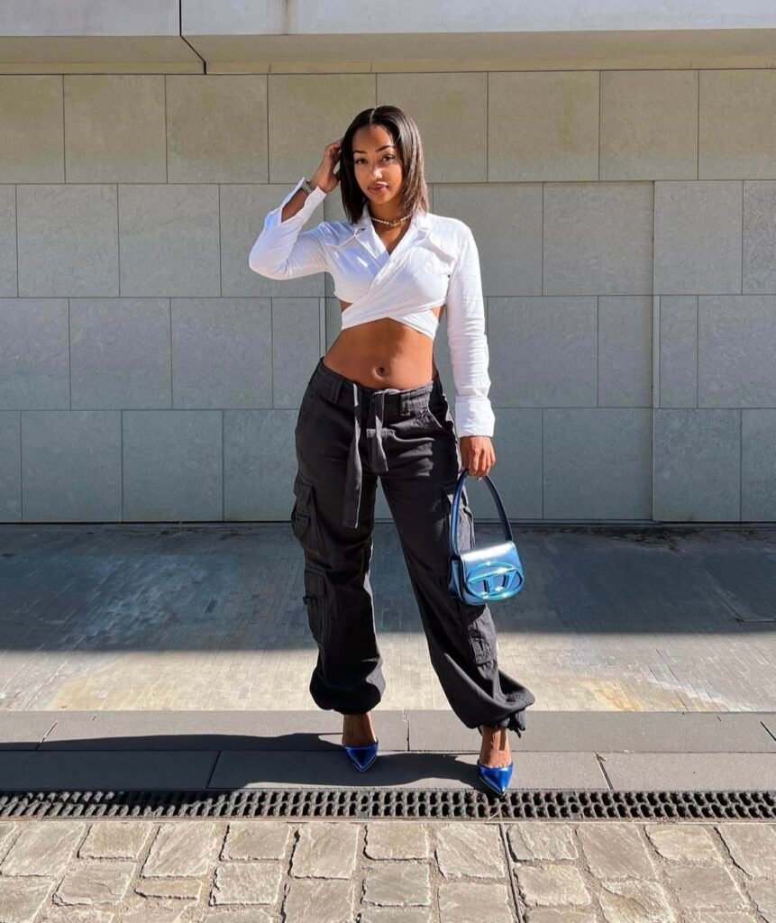 An outfit with cargo pants.