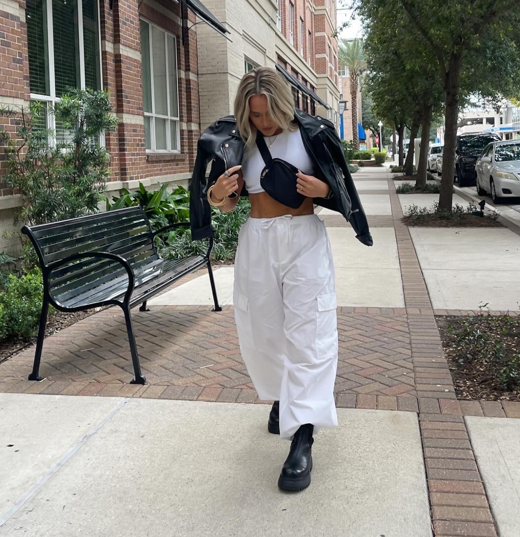 An outfit with cargo pants.