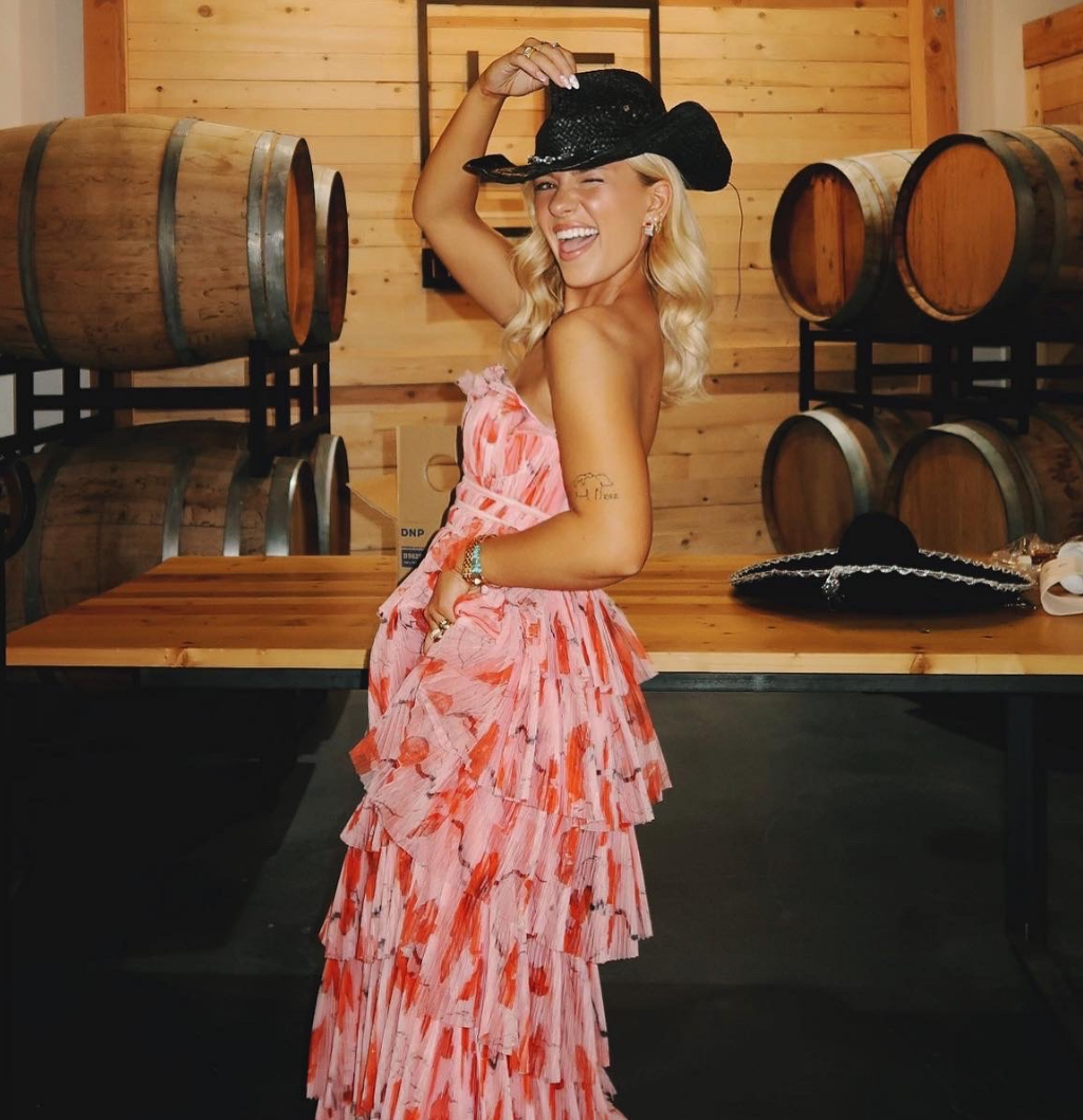 A country concert outfit.